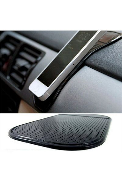 OMAC Yenimodacar Anti-Slip Nano Pad on the Glove Box422307