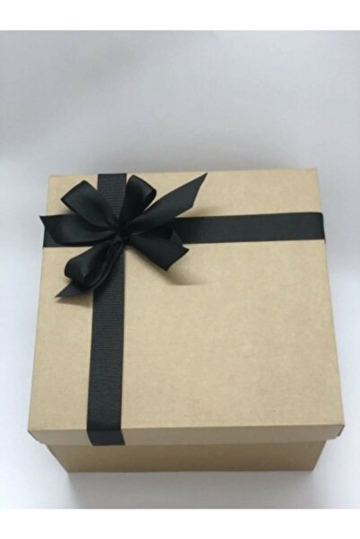 Genel Markalar Siyah Kurdeleli Kraft Hediye Kutusu