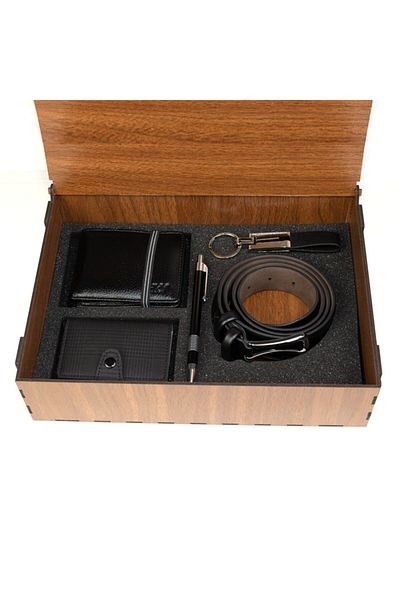 HKY Men's Leather Wallet & Mechanical Card Holder and Belt Set