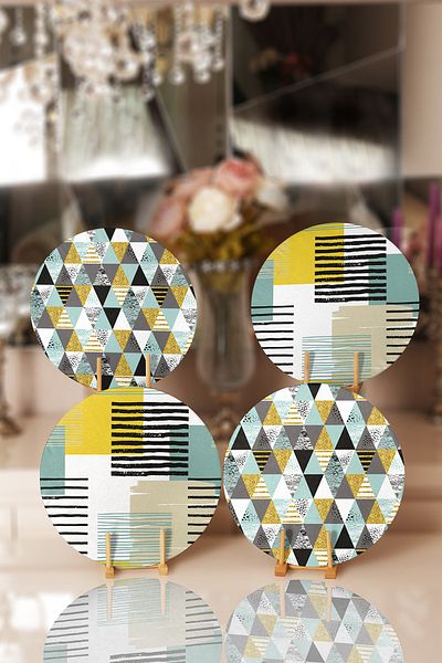 Realhomes 4-Piece Modern Placemat & Plate with Geometric Patterns on White Floor