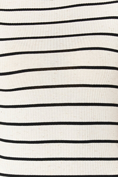 Trendyol Collection Ecru*001 Striped Linen Fitted/Fitted Stretch Knitted Blouse TWOSS24BZ00566