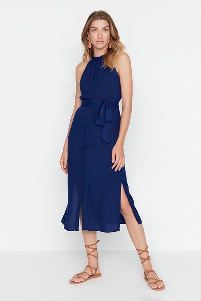 Trendyol Collection Sötétkék öves uralkodó galléros Midi szőtt ingruha TWOSS19XM0112