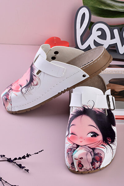 DOGİYE 8076 Winking Girl Printed Comfort Sabo Slippers