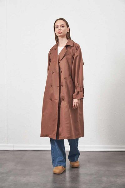 Mevra قهوة Trenchcoat كبيرة الحجم مع إبزيم