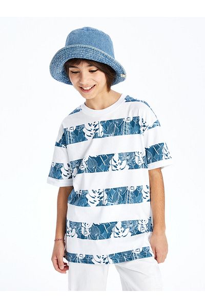 LC Waikiki Boy - Crew Neck and Printed Short Sleeve T-Shirt