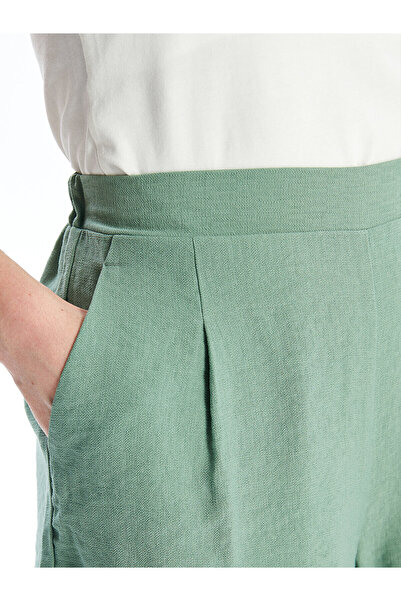 LC Waikiki Egyenes női rövidnadrág - elasztikus derék