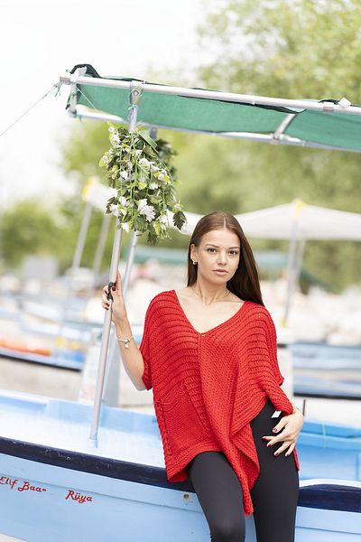 VerdeBlanco Knitted Asymmetrical Tunic - Pocket Detailed