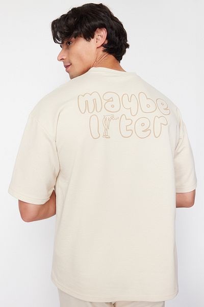 Trendyol Collection Μπεζ Σετ Πιτζάμα με στάμπα Oversize - Με σορτς, TMNSS24PT00010