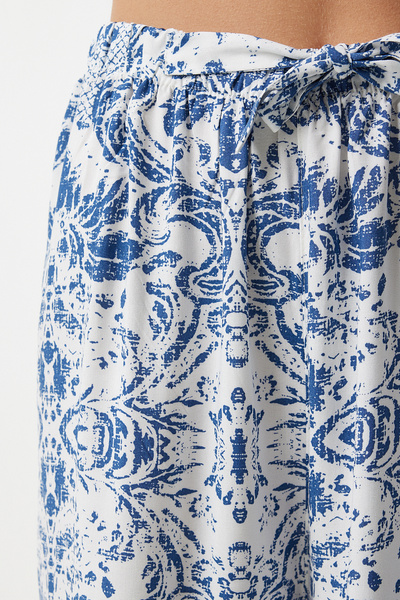 Happiness İstanbul Pantaloni largi din viscoză de vară, albastru, alb, talie înaltă BH00354