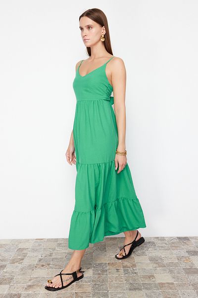 Trendyol Collection Πράσινη φούστα Flounce πίσω γραβάτα Λεπτομερές μάξι υφαντό φόρεμα με τιράντες TWOSS23EL00027