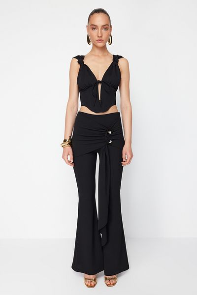Trendyol Collection X Zeynep Tosun Black Knitted Trousers with Accessory Detail TCLSS24PL00001