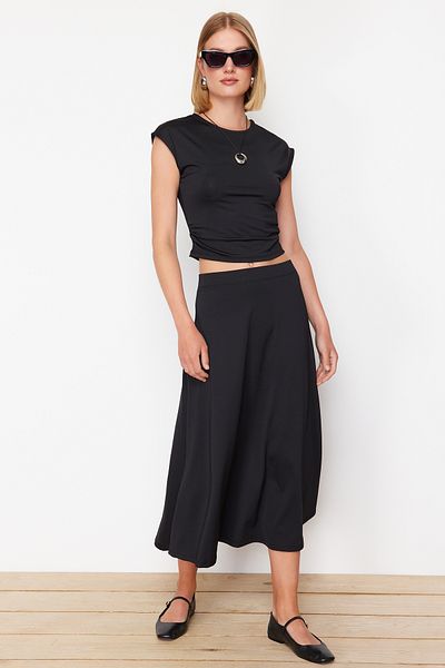 Trendyol Collection Black Knitted Crop Blouse and Skirt Set - Gather Detailed, Regular Waist TWOSS24AU00113