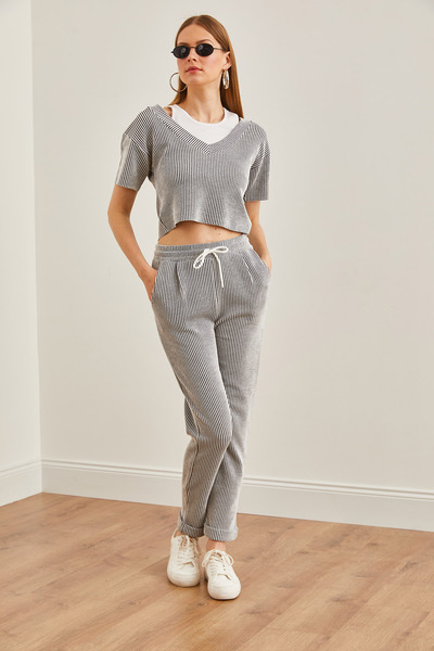 Olalook Smoke Colored Women's Blouse and Trousers Set - Pocket and Skinny Leg TKM-19000292