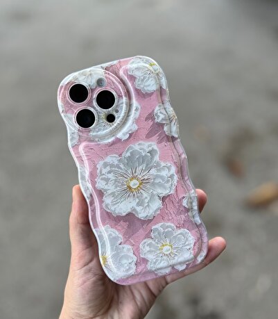 FİŞNEİLETİŞİM İPHONE 14 PROMAX UYUMLU KENARLARI DALGALI ÇİÇEK DESENLİ PEMBE K...