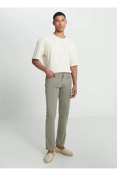 Lee Ανδρικό παντελόνι Chino ExtremeMotion εφαρμοστό σε χρώμα τούβλο - L72AA5708A95