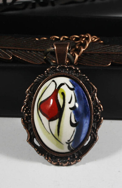 Çini Evi هدية لعيد المعلم