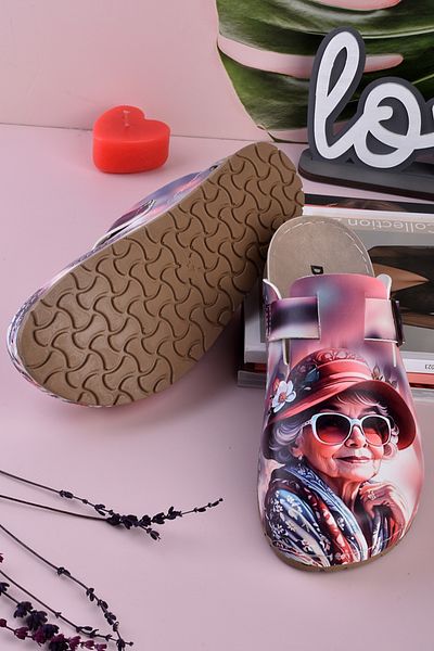 DOGİYE 8065 Γυναικείες παντόφλες Comfort Sabo με στάμπα με καπέλο