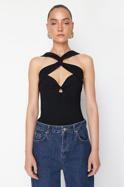 Trendyol Collection X Zeynep Tosun Black Knitted Cut Out/Window Detailed Body TCLSS24BD00004
