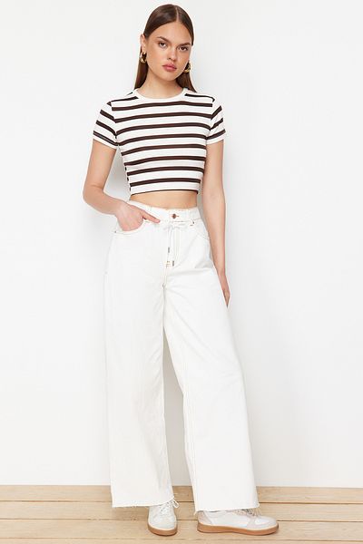 Trendyol Collection Ecru Waist Detailed High Waist Wide Leg Jeans TWOSS24JE00299