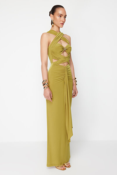 Trendyol Collection Zeynep Tosun Oil Green Pletená kravata Detailně vystřižená večerní a maturitní šaty - TCLSS24AE00000