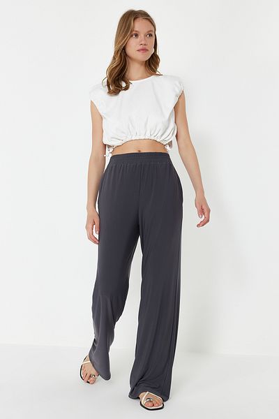Trendyol Collection Flexible Hose mit weitem Bein und hoher Taille in Anthrazit - TWOSS23PL00129
