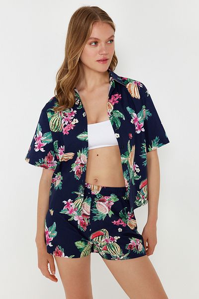 Trendyol Collection Tropical Patterned Woven Shirt Shorts Set TBESS24AU00075