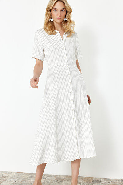 Trendyol Collection Ecru pruhované Maxi tkané košilové šaty TWOSS24EL00855
