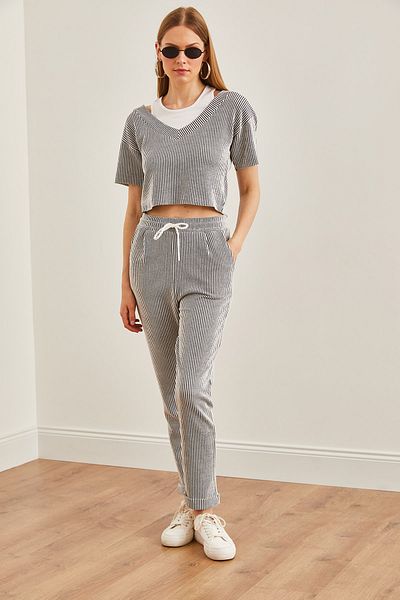 Olalook Smoke Colored Women's Blouse and Trousers Set - Pocket and Skinny Leg TKM-19000292