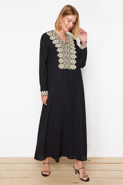 Trendyol Modest Schwarze gewebte Kappe mit Spitzendetail &amp; Ferace &amp; Jalabiya TCTSS24KF00027