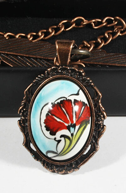 Çini Evi المرجعية لكبار الشخصيات القرنفل