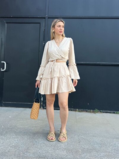 REFİŞ BUTİK VE AKSESUAR % 100 PAMUK MÜSLİN KUMAŞ BAĞLAMALI UZUN KOLLU CROP BLUZ