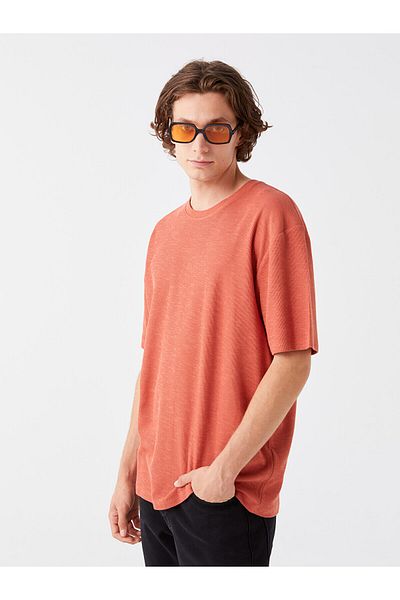 LC Waikiki Ανδρικό T-shirt με λαιμόκοψη με κοντό μανίκι