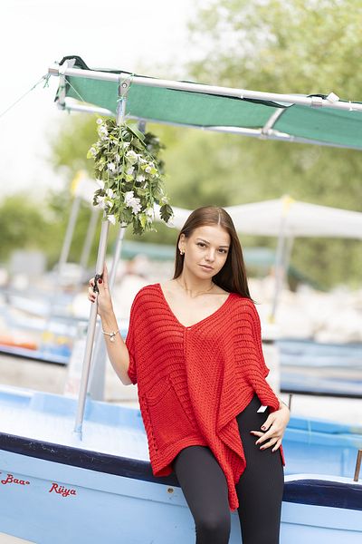 VerdeBlanco Knitted Asymmetrical Tunic - Pocket Detailed