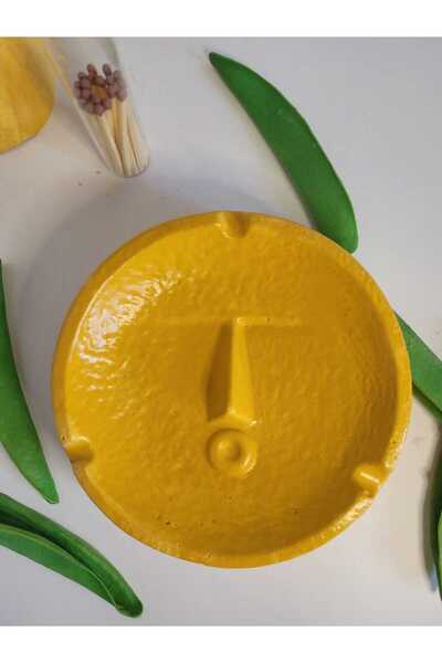 KARRA منفضة سجائر مزخرفة من الخرسانة