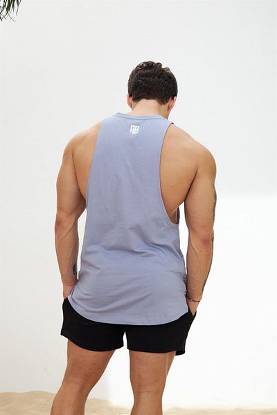 FAST EFFECT WEAR شعار رياضي منقوش عرقيًا