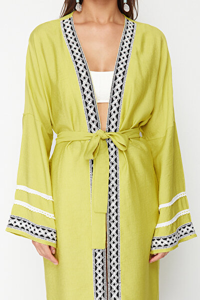 Trendyol Collection Zelený pásek Maxi Woven Stripe příslušenství Kimono&Kaftan TBESS24KM00059