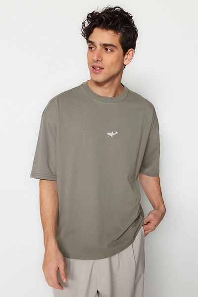 Trendyol Collection Crew Neck Anthracite Oversize T-Shirt - Shark Embroidered, Short Sleeve TMNSS23TS00245