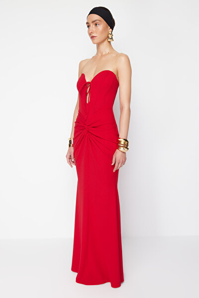 Trendyol Collection Zeynep Tosun Red hosszú estélyi ruha - Fish Kötött fűzős Részletek Homecoming ruha TCLSS24AE00009