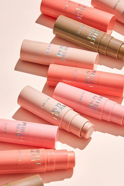 THE SAEM Perfect Glam Stick Blusher/ Natural Look Stick Blush- Pk01 Pink Fairy (Vi̇oni̇ne)