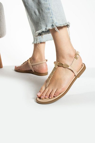 İnan Ayakkabı WOMEN'S NUDE COLOR STONE DETAILED SANDALS