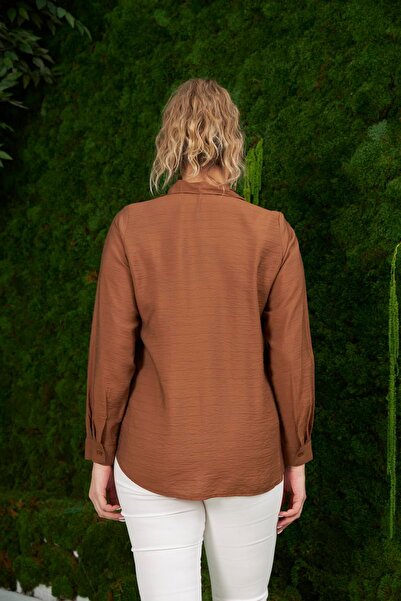 RMG Πουκάμισο σε μεγάλο μέγεθος καφέ κοτλέ με λεπτομέρεια στην τσέπη