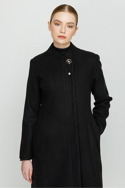 Esswaap Turn-Down Collar Pearl Brooch Detailed Intermediate Coat Black