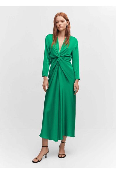 MANGO Woman Σατέν φόρεμα με κόμπο με λεπτομέρειες
