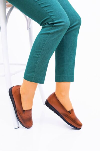 ERN SHOES حذاء نسائي من الجلد الطبيعي بلون أسمر اللون بكعب جل لتقويم العظام ب...