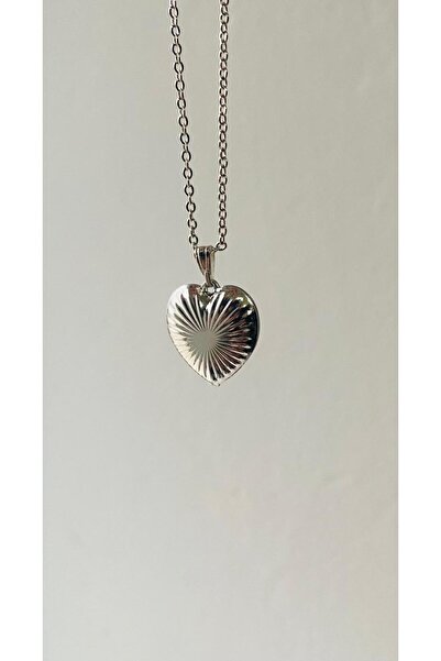 Judas Takı قلادة قلب فضية ملونة - تصميم مسنن