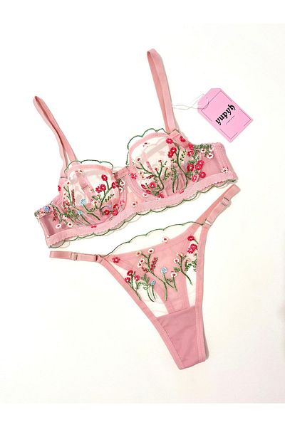 Yupyh İç Giyim Pink Floral Embroidered Embroidered Bra Set