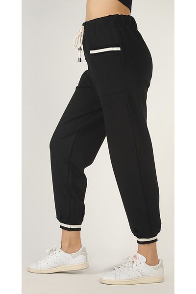 BEBE PLUS Pantaloni negri cu buzunare și picior de tricotat