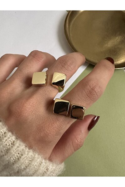 ringbox Gold Kare Kesim Üstten Ayarlanabilir Yüzük