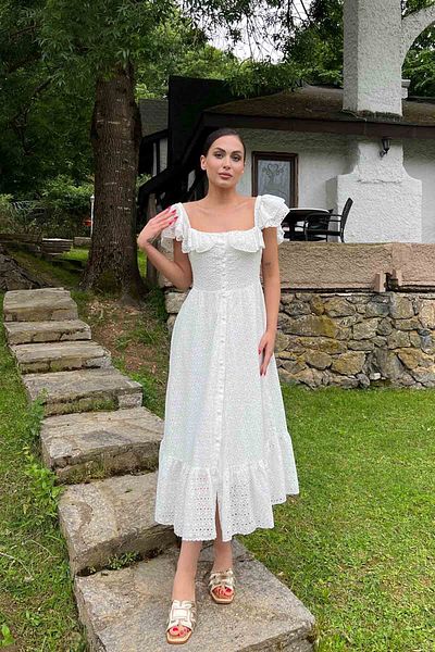 Seda Yalçın Atelier Rochie brodată cu mâneci și detaliu cu nasturi Ecru