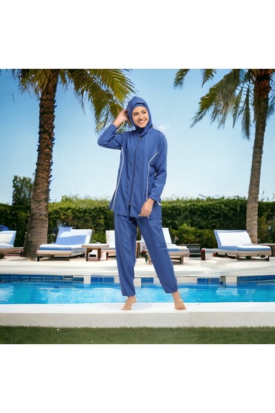 Shopiolog Geometric Patterned Long Micro Sleeve with Full Hijab Model